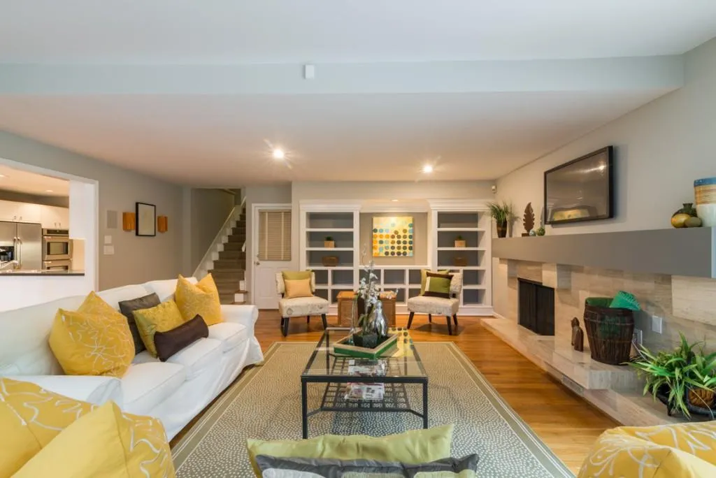 135 Dunhill Court, Sandy Springs, Georgia 30328, 5 Bedrooms Bedrooms, ,3 BathroomsBathrooms,Residential,Sold,135 Dunhill Court,5819333