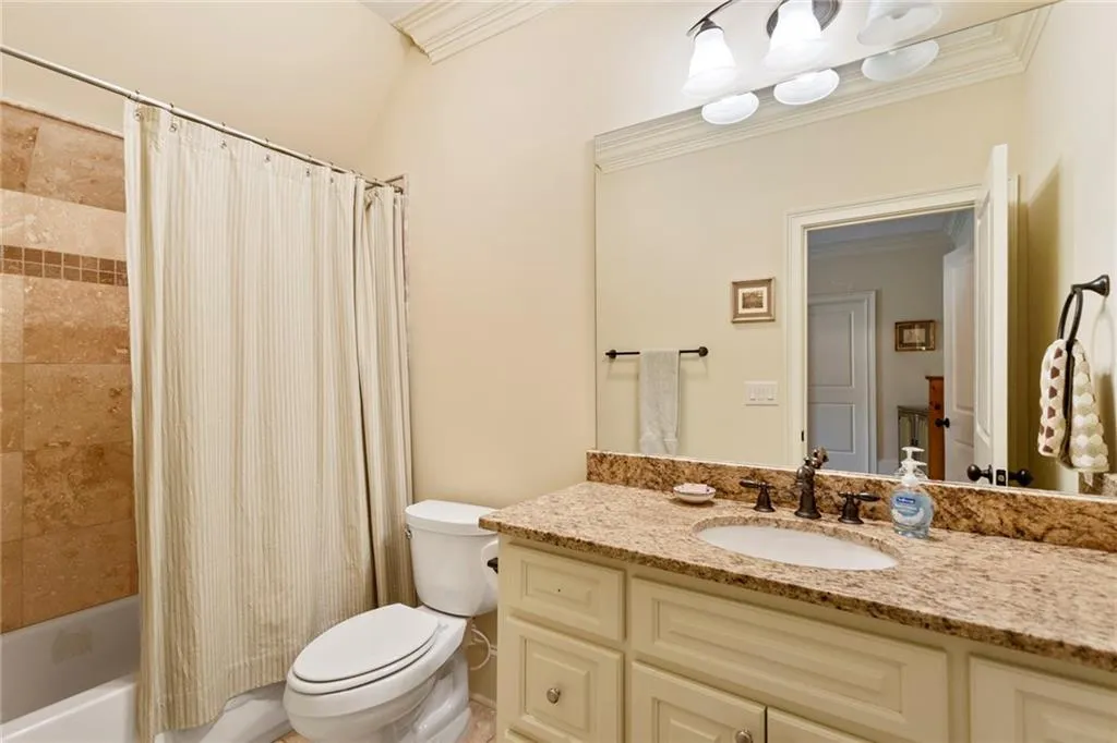 5585 Long Island Drive Nw, Atlanta, Georgia 30327, 4 Bedrooms Bedrooms, ,4 BathroomsBathrooms,Residential,Sold,5585 Long Island Drive Nw,6859751