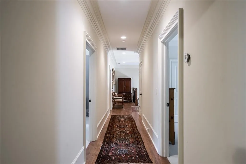5585 Long Island Drive Nw, Atlanta, Georgia 30327, 4 Bedrooms Bedrooms, ,4 BathroomsBathrooms,Residential,Sold,5585 Long Island Drive Nw,6859751