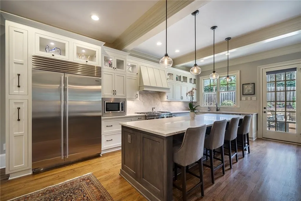 5585 Long Island Drive Nw, Atlanta, Georgia 30327, 4 Bedrooms Bedrooms, ,4 BathroomsBathrooms,Residential,Sold,5585 Long Island Drive Nw,6859751