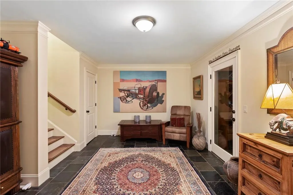 5585 Long Island Drive Nw, Atlanta, Georgia 30327, 4 Bedrooms Bedrooms, ,4 BathroomsBathrooms,Residential,Sold,5585 Long Island Drive Nw,6859751