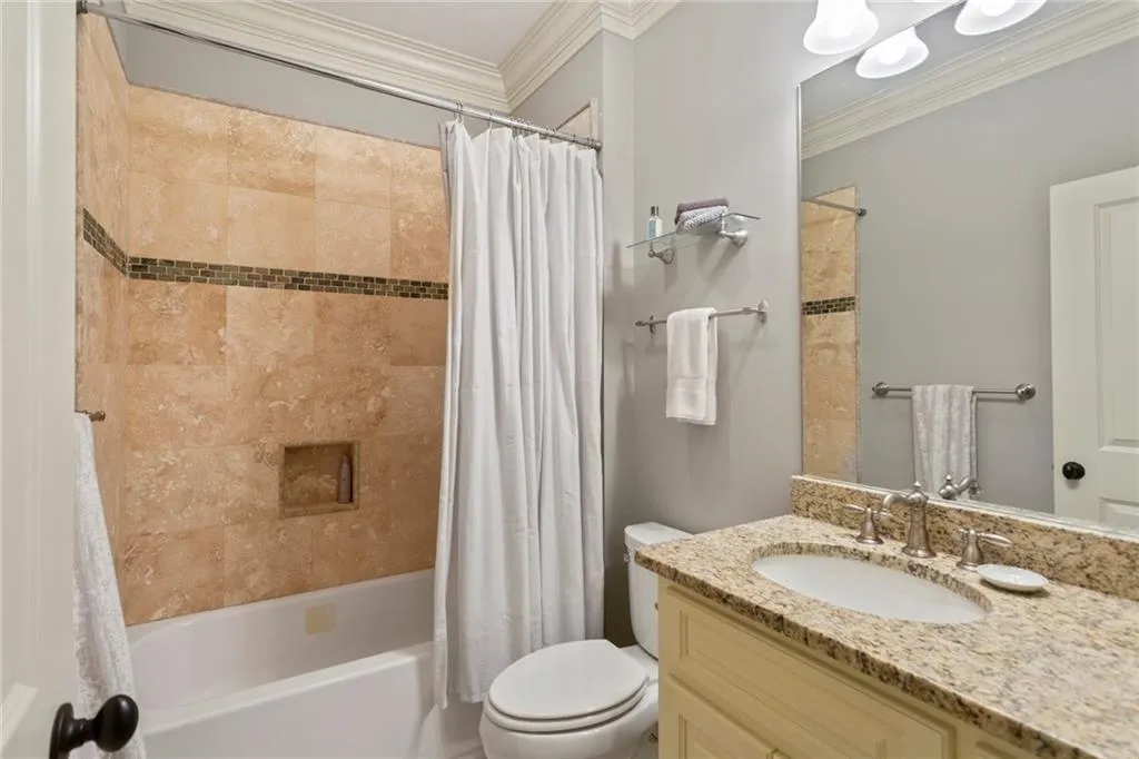 5585 Long Island Drive Nw, Atlanta, Georgia 30327, 4 Bedrooms Bedrooms, ,4 BathroomsBathrooms,Residential,Sold,5585 Long Island Drive Nw,6859751