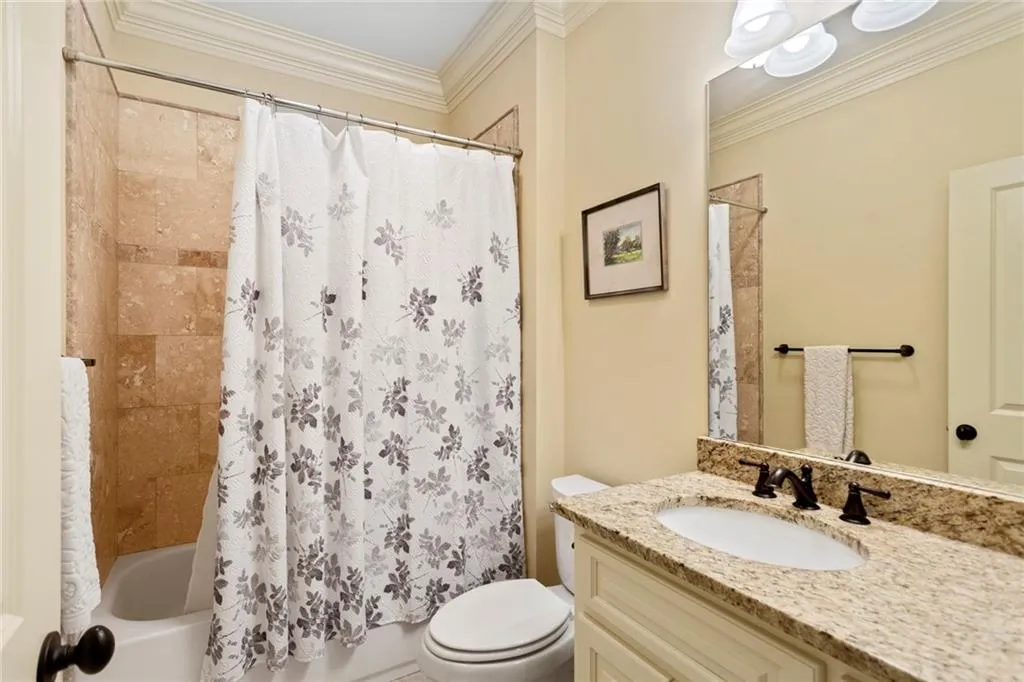 5585 Long Island Drive Nw, Atlanta, Georgia 30327, 4 Bedrooms Bedrooms, ,4 BathroomsBathrooms,Residential,Sold,5585 Long Island Drive Nw,6859751