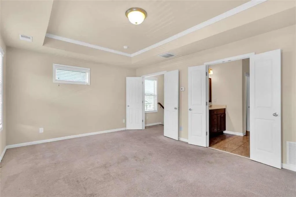 7335 Glisten Avenue, Atlanta, Georgia 30328, 3 Bedrooms Bedrooms, ,3 BathroomsBathrooms,Residential,Sold,7335 Glisten Avenue,7053637