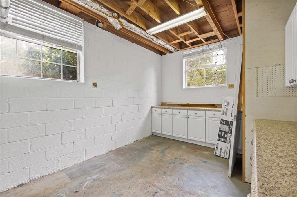 4765 BRINKLEY Lane, Sandy Springs, Georgia 30342, 4 Bedrooms Bedrooms, ,3 BathroomsBathrooms,Residential,Sold,4765 BRINKLEY Lane,7297858