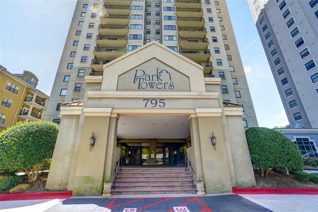 799 Hammond Drive Unit 426, Atlanta, Georgia 30328, 2 Bedrooms Bedrooms, ,2 BathroomsBathrooms,Residential,Sold,799 Hammond Drive Unit 426,7080273
