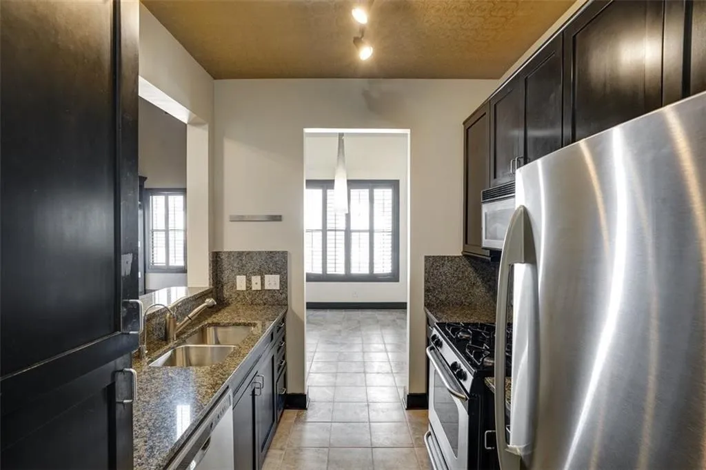 799 Hammond Drive Unit 426, Atlanta, Georgia 30328, 2 Bedrooms Bedrooms, ,2 BathroomsBathrooms,Residential,Sold,799 Hammond Drive Unit 426,7080273