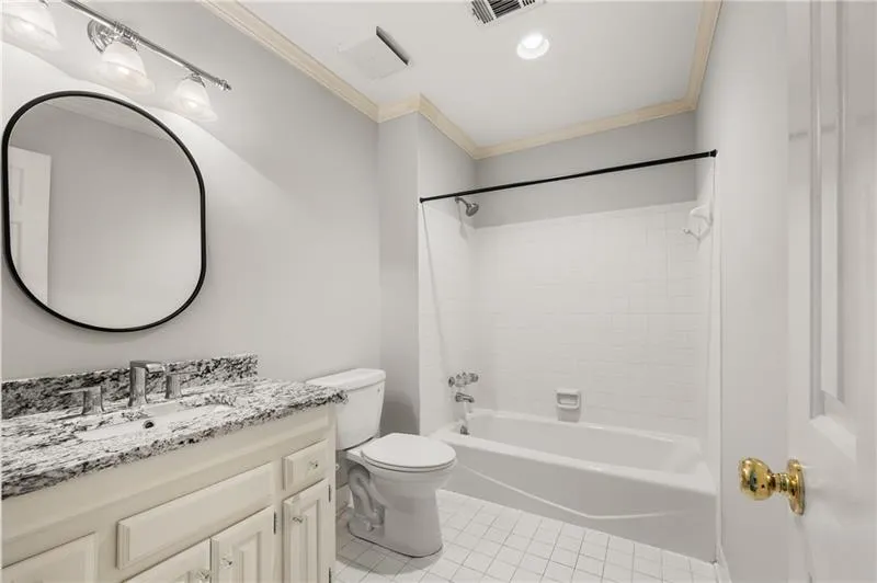19 Saratoga Place Ne, Atlanta, Georgia 30324, 5 Bedrooms Bedrooms, ,3 BathroomsBathrooms,Residential,For Sale,19 Saratoga Place Ne,7659470