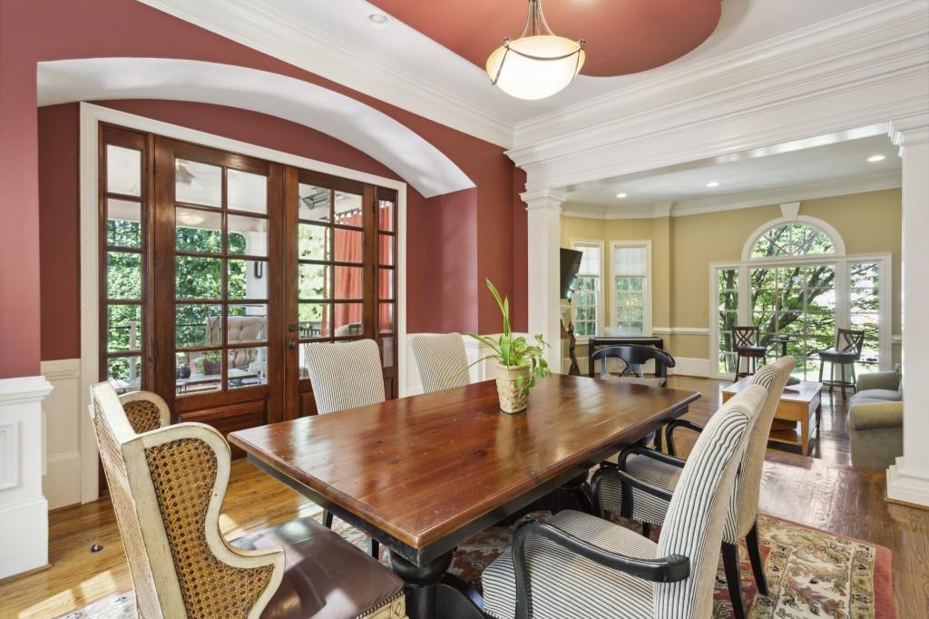 5630 Cross Gate Drive, Sandy Springs, Georgia 30327, 6 Bedrooms Bedrooms, ,4 BathroomsBathrooms,Residential,Sold,5630 Cross Gate Drive,7318441