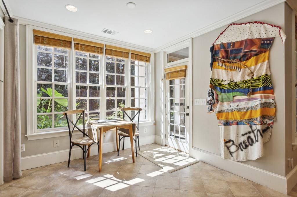 5630 Cross Gate Drive, Sandy Springs, Georgia 30327, 6 Bedrooms Bedrooms, ,4 BathroomsBathrooms,Residential,Sold,5630 Cross Gate Drive,7318441