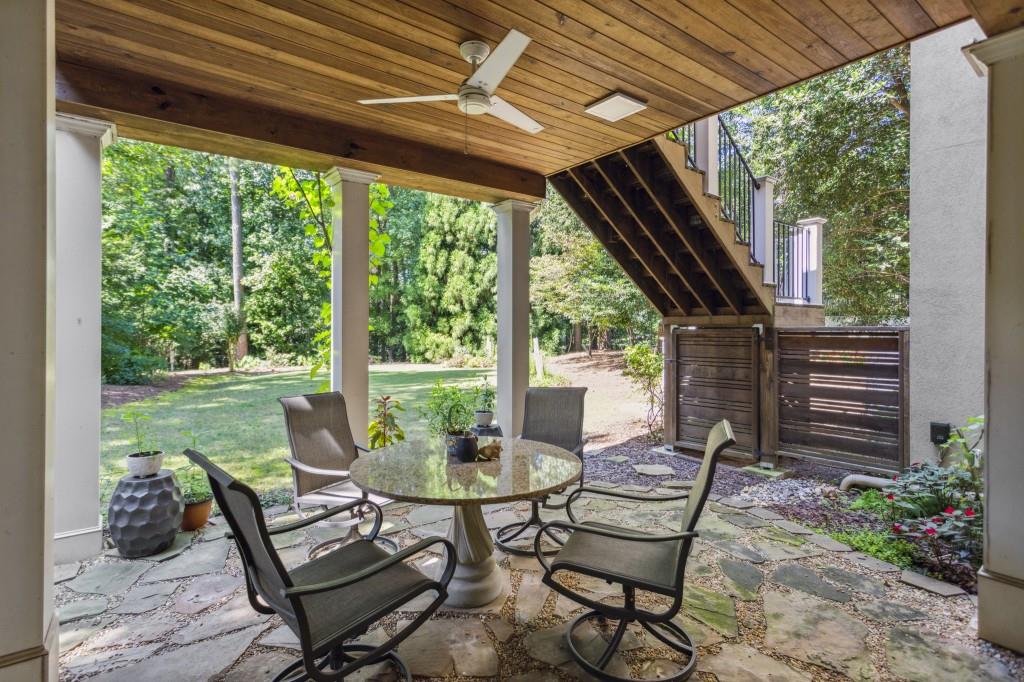 5630 Cross Gate Drive, Sandy Springs, Georgia 30327, 6 Bedrooms Bedrooms, ,4 BathroomsBathrooms,Residential,Sold,5630 Cross Gate Drive,7318441