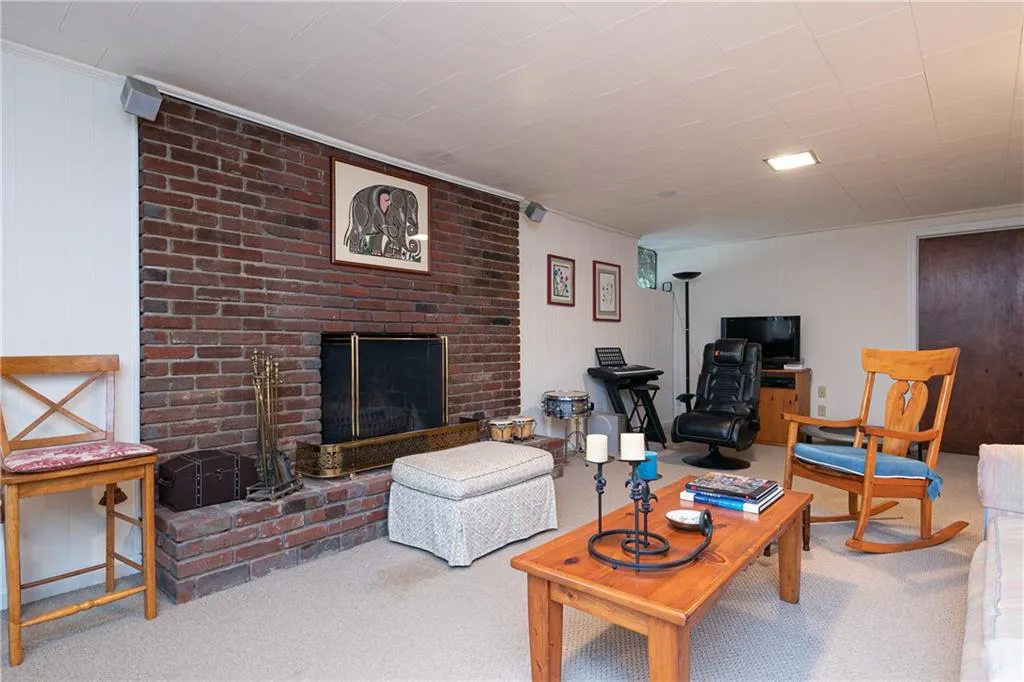 100 Forrest Lake Drive Nw, Atlanta, Georgia 30327, 5 Bedrooms Bedrooms, ,3 BathroomsBathrooms,Residential,Sold,100 Forrest Lake Drive Nw,6732731