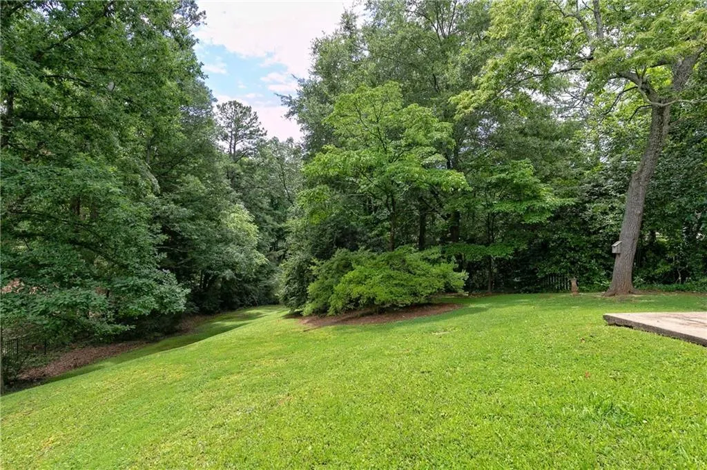 100 Forrest Lake Drive Nw, Atlanta, Georgia 30327, 5 Bedrooms Bedrooms, ,3 BathroomsBathrooms,Residential,Sold,100 Forrest Lake Drive Nw,6732731