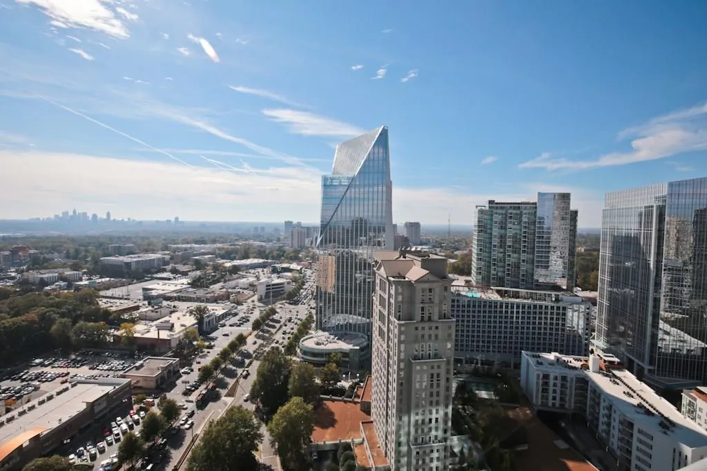 3324 Peachtree Road Ne Unit 2804, Atlanta, Georgia 30326, 1 Bedroom Bedrooms, ,1 BathroomBathrooms,Residential,Sold,3324 Peachtree Road Ne Unit 2804,5772981
