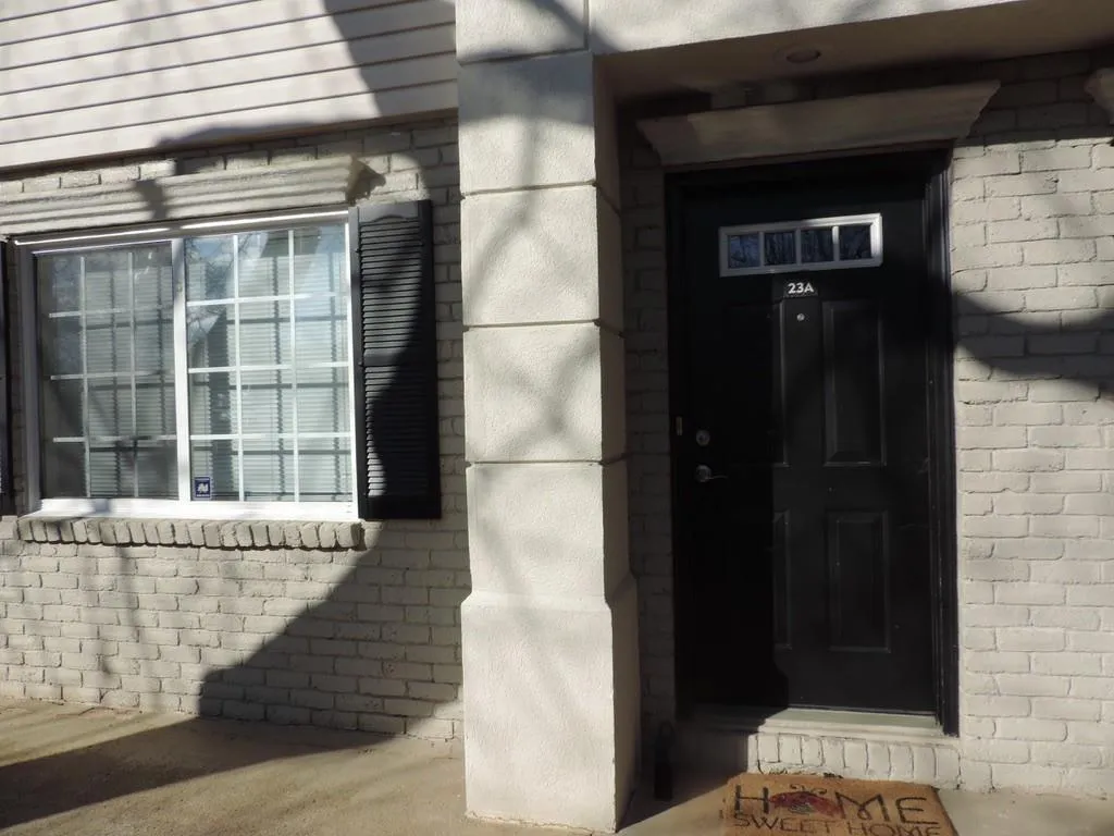 6940 Roswell Road Unit 23a, Sandy Springs, Georgia 30328, 2 Bedrooms Bedrooms, ,1 BathroomBathrooms,Residential,Sold,6940 Roswell Road Unit 23a,7166385