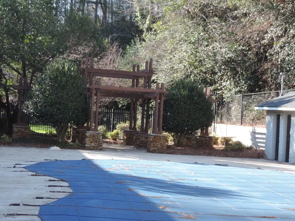 6940 Roswell Road Unit 23a, Sandy Springs, Georgia 30328, 2 Bedrooms Bedrooms, ,1 BathroomBathrooms,Residential,Sold,6940 Roswell Road Unit 23a,7166385