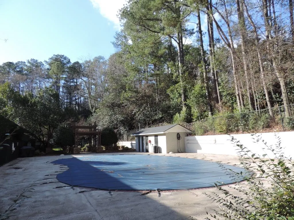 6940 Roswell Road Unit 23a, Sandy Springs, Georgia 30328, 2 Bedrooms Bedrooms, ,1 BathroomBathrooms,Residential,Sold,6940 Roswell Road Unit 23a,7166385