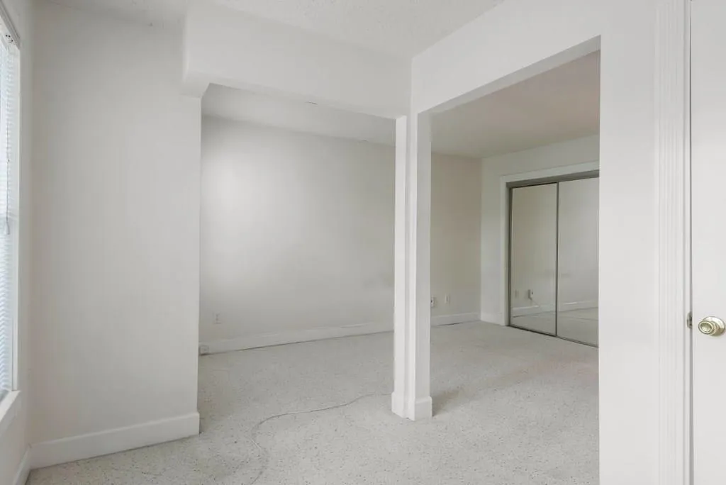 1305 Old Hammond Chase, Sandy Springs, Georgia 30350, 1 Bedroom Bedrooms, ,1 BathroomBathrooms,Residential,Sold,1305 Old Hammond Chase,6033950