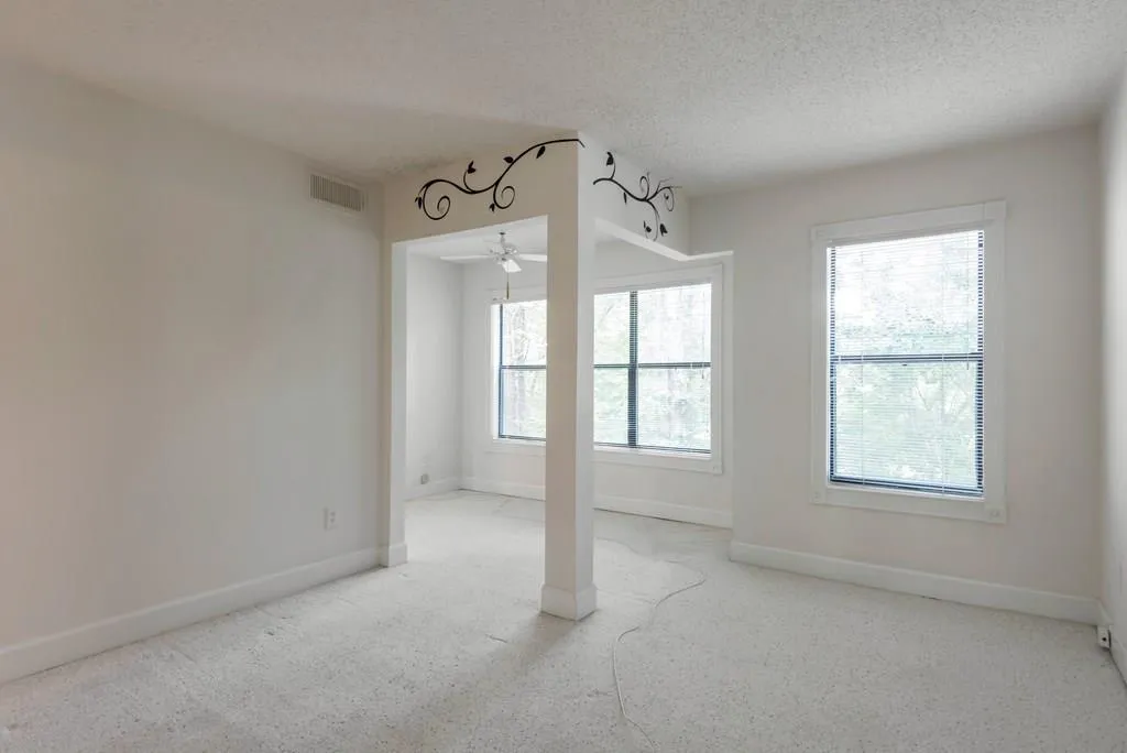 1305 Old Hammond Chase, Sandy Springs, Georgia 30350, 1 Bedroom Bedrooms, ,1 BathroomBathrooms,Residential,Sold,1305 Old Hammond Chase,6033950