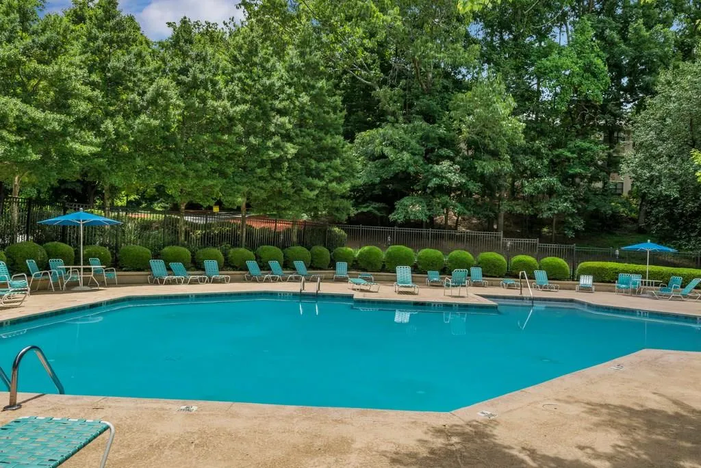 1305 Old Hammond Chase, Sandy Springs, Georgia 30350, 1 Bedroom Bedrooms, ,1 BathroomBathrooms,Residential,Sold,1305 Old Hammond Chase,6033950