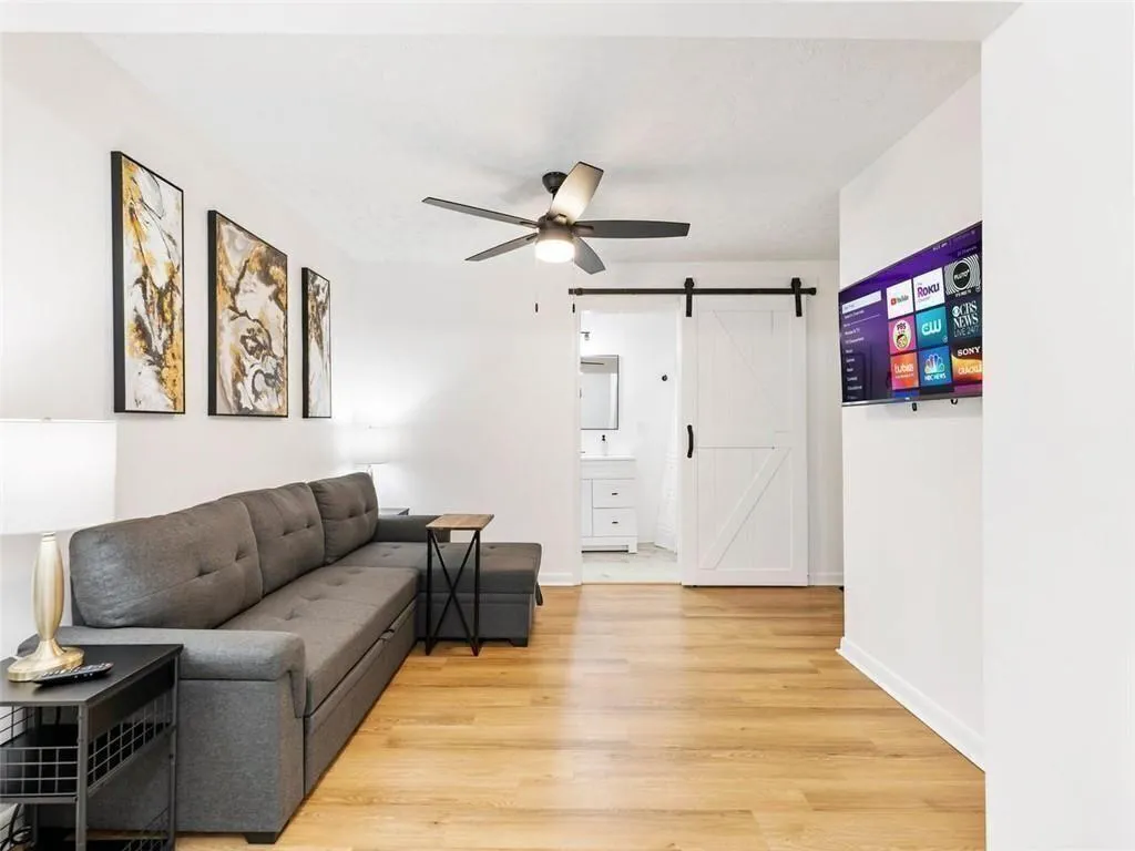 Primary with ensuite bath and sitting area