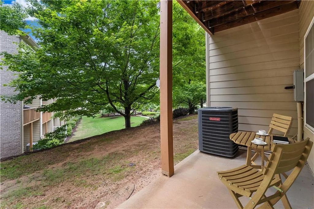 1973 Cobblestone Circle Ne, Brookhaven, Georgia 30319, 3 Bedrooms Bedrooms, ,3 BathroomsBathrooms,Residential,For Sale,1973 Cobblestone Circle Ne,7628908