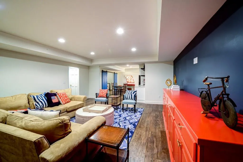 6120 Riverwood Drive, Sandy Springs, Georgia 30328, 6 Bedrooms Bedrooms, ,4 BathroomsBathrooms,Residential,Sold,6120 Riverwood Drive,5703935