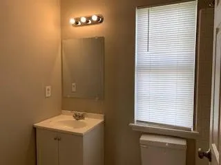 4025 Robin Circle, Atlanta, Georgia 30349, 3 Bedrooms Bedrooms, ,2 BathroomsBathrooms,Residential,Sold,4025 Robin Circle,6762334