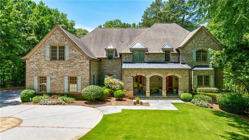 60 Burdette Road, Atlanta, Georgia 30327, 6 Bedrooms Bedrooms, ,6 BathroomsBathrooms,Residential,Sold,60 Burdette Road,7434564