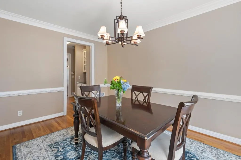 330 Whitley Park Drive, Sandy Springs, Georgia 30350, 4 Bedrooms Bedrooms, ,3 BathroomsBathrooms,Residential,Sold,330 Whitley Park Drive,7022891