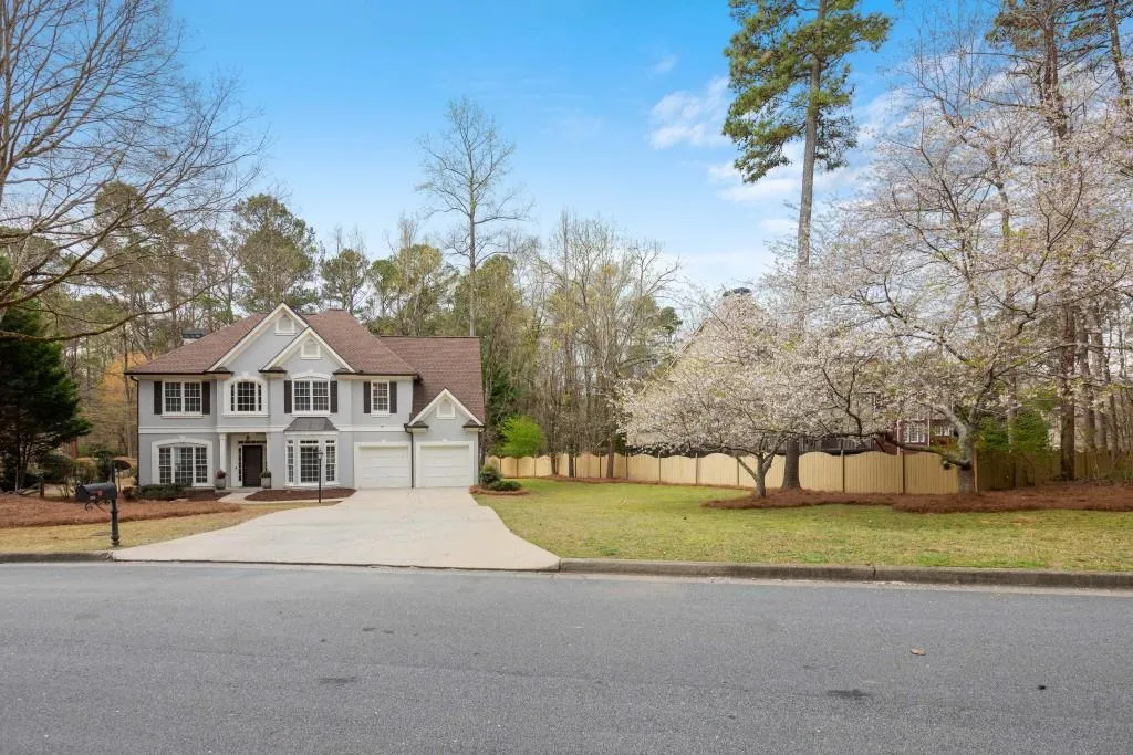 330 Whitley Park Drive, Sandy Springs, Georgia 30350, 4 Bedrooms Bedrooms, ,3 BathroomsBathrooms,Residential,Sold,330 Whitley Park Drive,7022891
