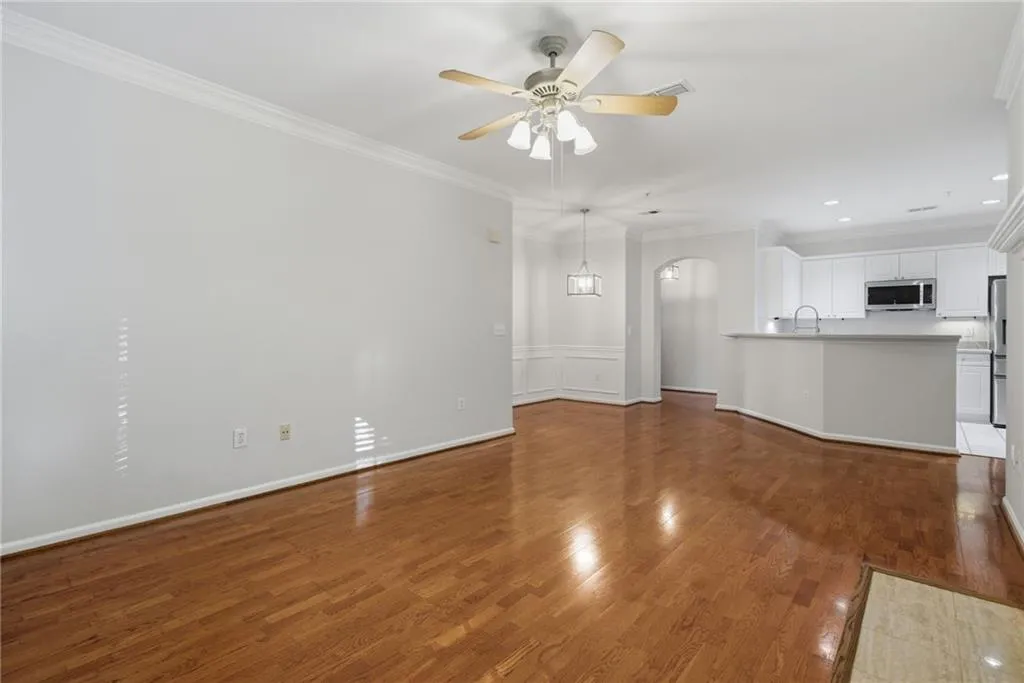 2400 Cumberland Parkway Se Unit 614, Atlanta, Georgia 30339, 3 Bedrooms Bedrooms, ,2 BathroomsBathrooms,Residential,For Sale,2400 Cumberland Parkway Se Unit 614,7655714