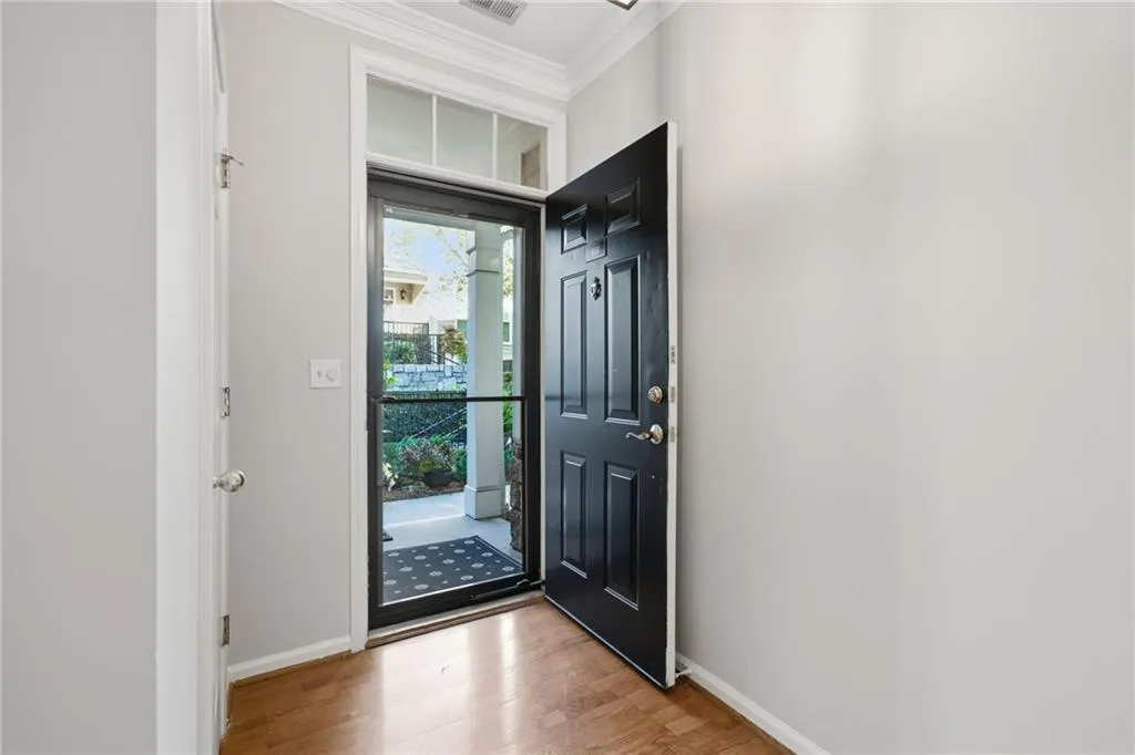2400 Cumberland Parkway Se Unit 614, Atlanta, Georgia 30339, 3 Bedrooms Bedrooms, ,2 BathroomsBathrooms,Residential,For Sale,2400 Cumberland Parkway Se Unit 614,7655714