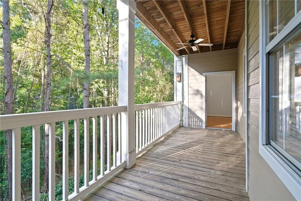 2400 Cumberland Parkway Se Unit 614, Atlanta, Georgia 30339, 3 Bedrooms Bedrooms, ,2 BathroomsBathrooms,Residential,For Sale,2400 Cumberland Parkway Se Unit 614,7655714