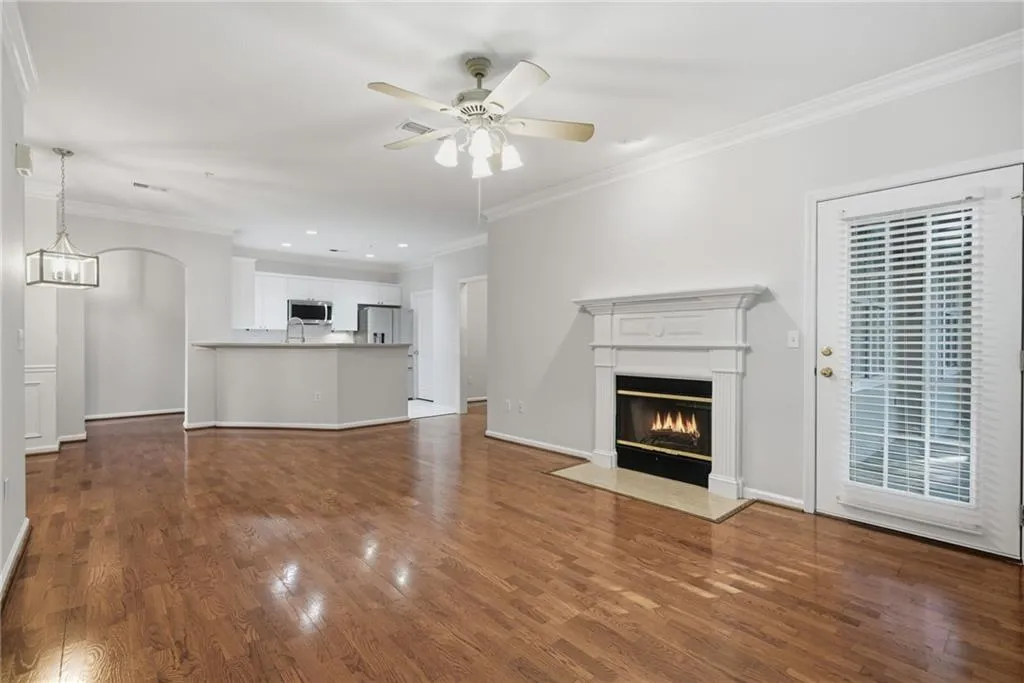 2400 Cumberland Parkway Se Unit 614, Atlanta, Georgia 30339, 3 Bedrooms Bedrooms, ,2 BathroomsBathrooms,Residential,For Sale,2400 Cumberland Parkway Se Unit 614,7655714