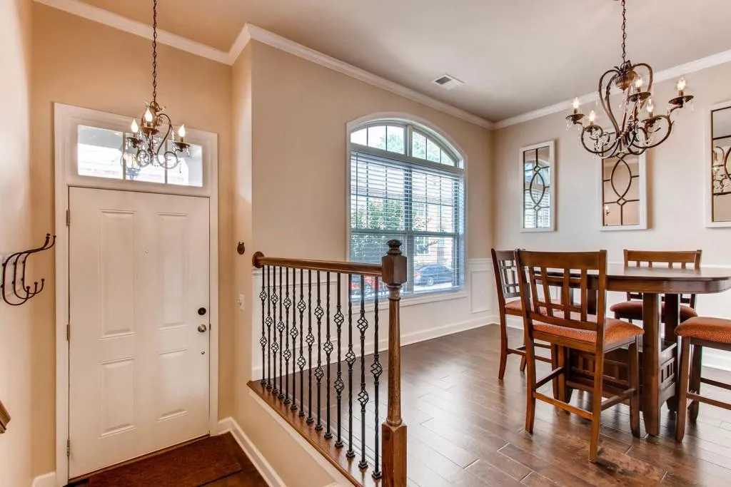 1213 Lavista Circle Ne Unit 1213, Atlanta, Georgia 30324, 3 Bedrooms Bedrooms, ,3 BathroomsBathrooms,Residential,Sold,1213 Lavista Circle Ne Unit 1213,6017303