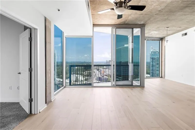 3324 Peachtree Road Ne Unit 2518, Atlanta, Georgia 30326, 2 Bedrooms Bedrooms, ,2 BathroomsBathrooms,Residential,For Sale,3324 Peachtree Road Ne Unit 2518,7647771