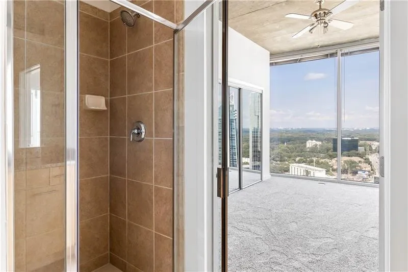 3324 Peachtree Road Ne Unit 2518, Atlanta, Georgia 30326, 2 Bedrooms Bedrooms, ,2 BathroomsBathrooms,Residential,For Sale,3324 Peachtree Road Ne Unit 2518,7647771