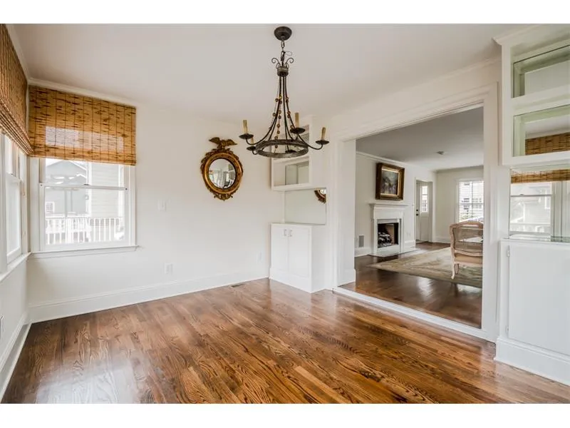 979 Moores Mill Road Nw Unit 979, Atlanta, Georgia 30327, 3 Bedrooms Bedrooms, ,2 BathroomsBathrooms,Residential,Sold,979 Moores Mill Road Nw Unit 979,5817066