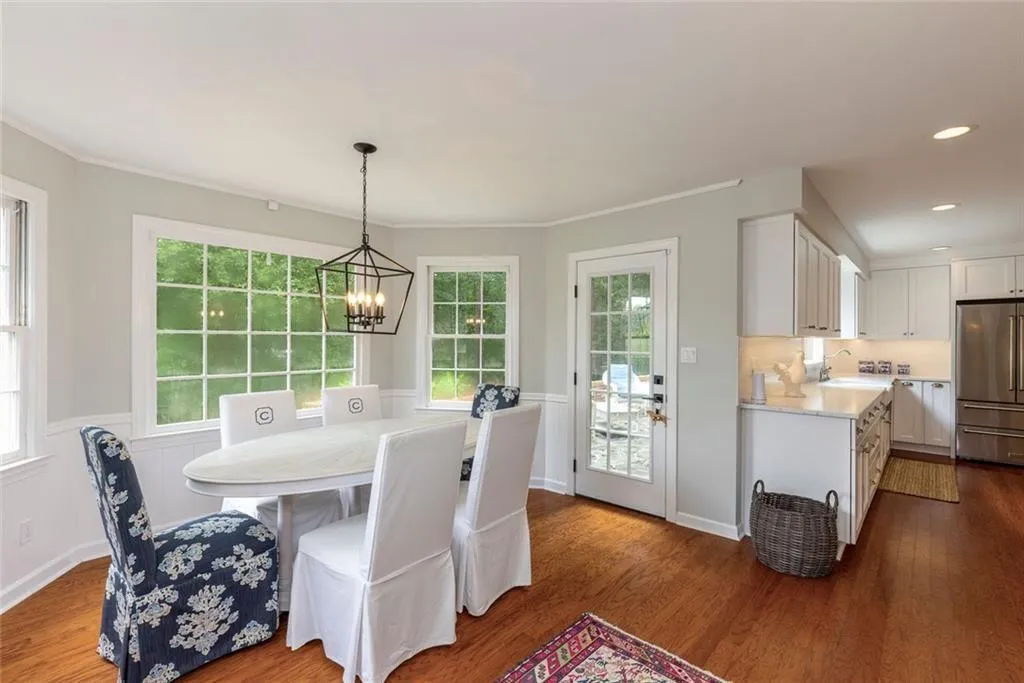 8145 Habersham Waters Road, Sandy Springs, Georgia 30350, 4 Bedrooms Bedrooms, ,3 BathroomsBathrooms,Residential,For Sale,8145 Habersham Waters Road,7633186
