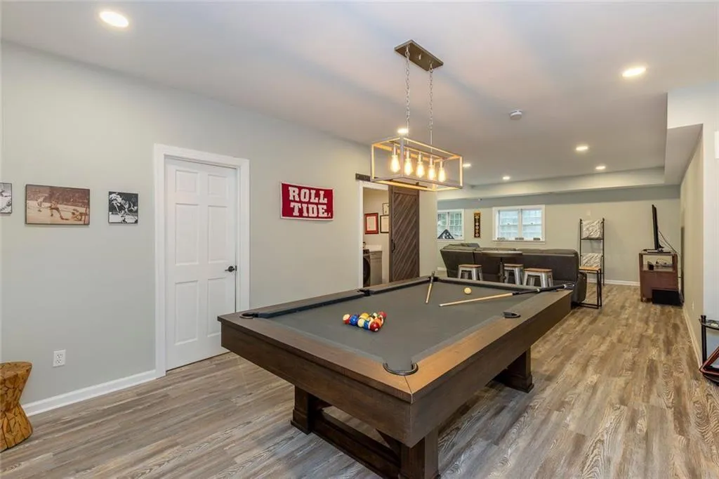 8145 Habersham Waters Road, Sandy Springs, Georgia 30350, 4 Bedrooms Bedrooms, ,3 BathroomsBathrooms,Residential,For Sale,8145 Habersham Waters Road,7633186