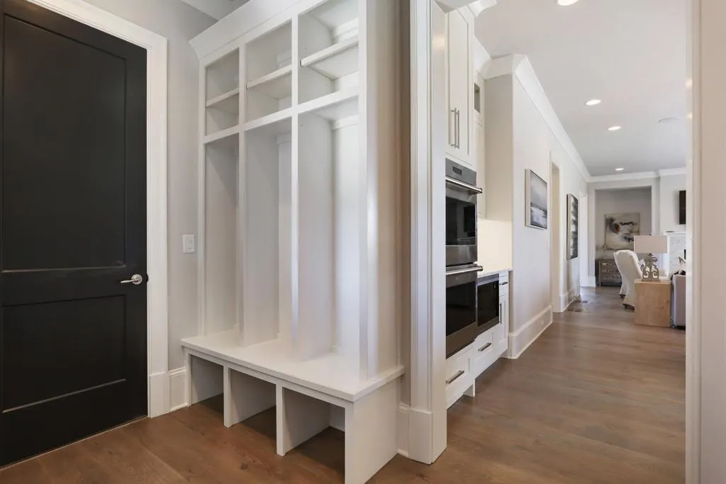 701 Bass Way, Sandy Springs, Georgia 30328, 5 Bedrooms Bedrooms, ,5 BathroomsBathrooms,Residential,Sold,701 Bass Way,6531844