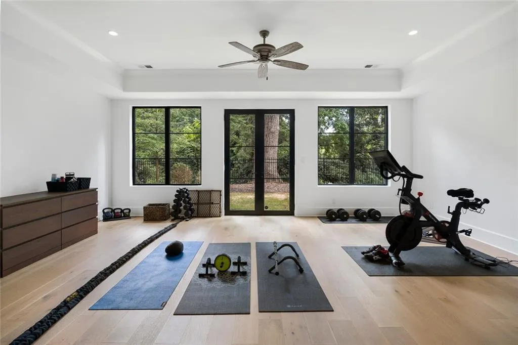 4555 Mystic Drive, Atlanta, Georgia 30342, 6 Bedrooms Bedrooms, ,6 BathroomsBathrooms,Residential,Sold,4555 Mystic Drive,6894606