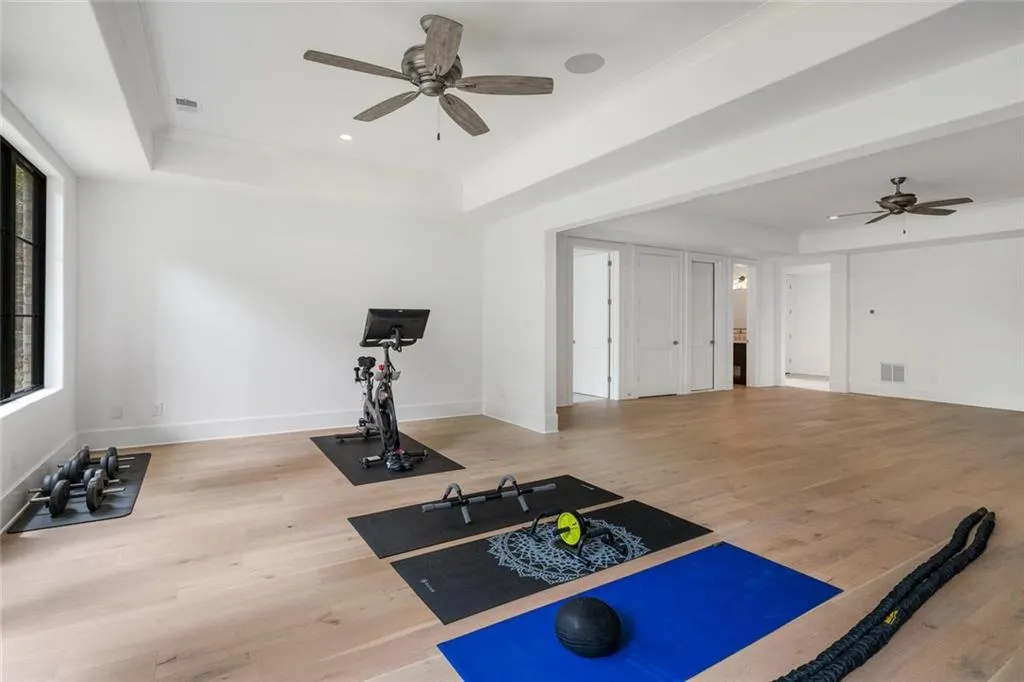 4555 Mystic Drive, Atlanta, Georgia 30342, 6 Bedrooms Bedrooms, ,6 BathroomsBathrooms,Residential,Sold,4555 Mystic Drive,6894606