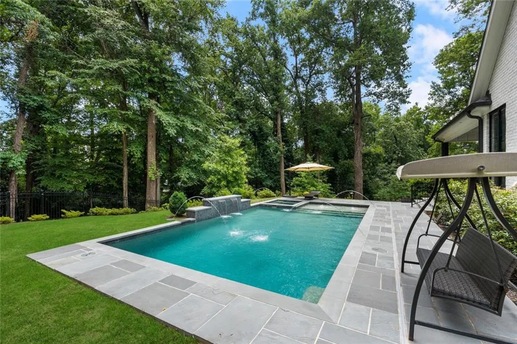 4555 Mystic Drive, Atlanta, Georgia 30342, 6 Bedrooms Bedrooms, ,6 BathroomsBathrooms,Residential,Sold,4555 Mystic Drive,6894606