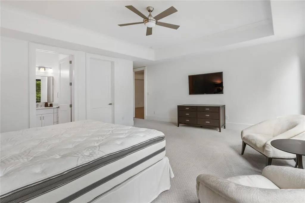 4555 Mystic Drive, Atlanta, Georgia 30342, 6 Bedrooms Bedrooms, ,6 BathroomsBathrooms,Residential,Sold,4555 Mystic Drive,6894606