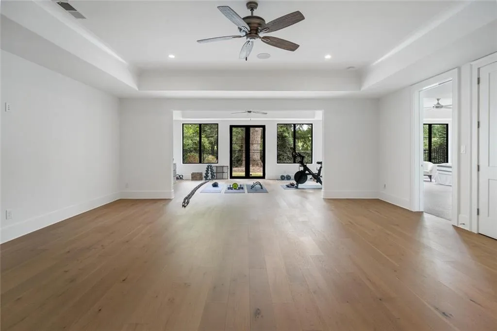 4555 Mystic Drive, Atlanta, Georgia 30342, 6 Bedrooms Bedrooms, ,6 BathroomsBathrooms,Residential,Sold,4555 Mystic Drive,6894606