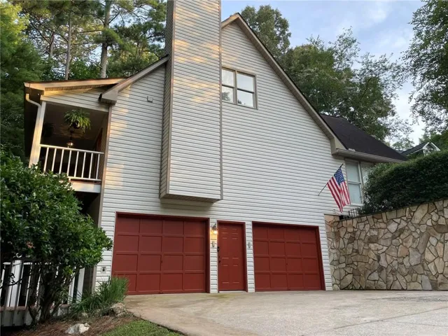 1024 Laurel Lake Drive, Ball Ground, Georgia 30107