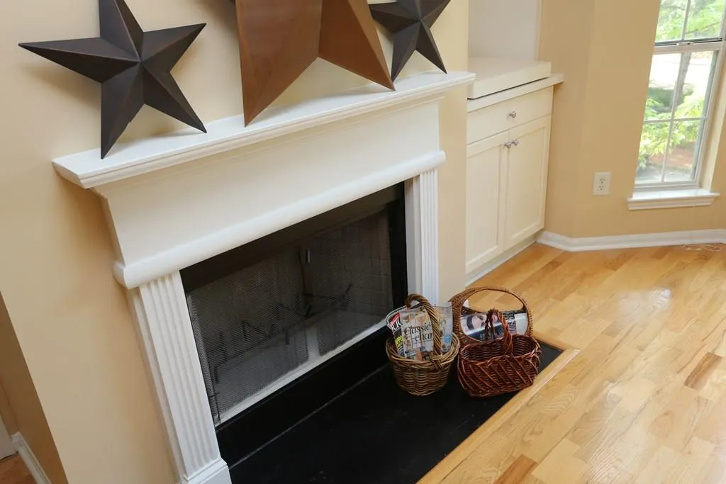 5641 Roswell Road Unit 305, Sandy Springs, Georgia 30342, 2 Bedrooms Bedrooms, ,2 BathroomsBathrooms,Residential,Sold,5641 Roswell Road Unit 305,5686315