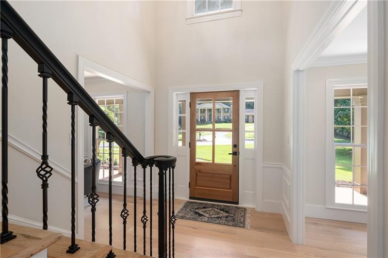 6270 Riverwood Drive, Sandy Springs, Georgia 30328, 5 Bedrooms Bedrooms, ,5 BathroomsBathrooms,Residential,Sold,6270 Riverwood Drive,7335973